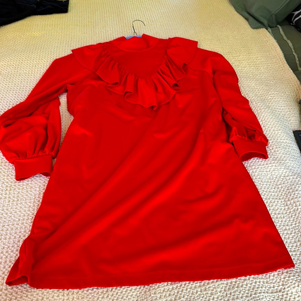 Dress red